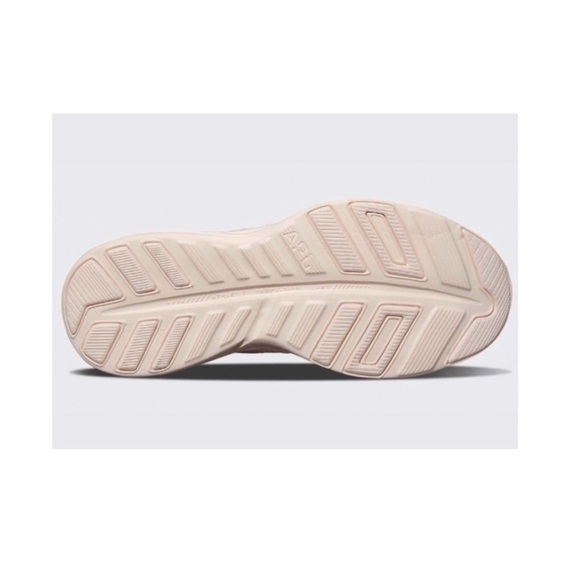 APL Techloom Wave Sneakers in Warm Silk/Black/Speckle. - Picture 5 of 13